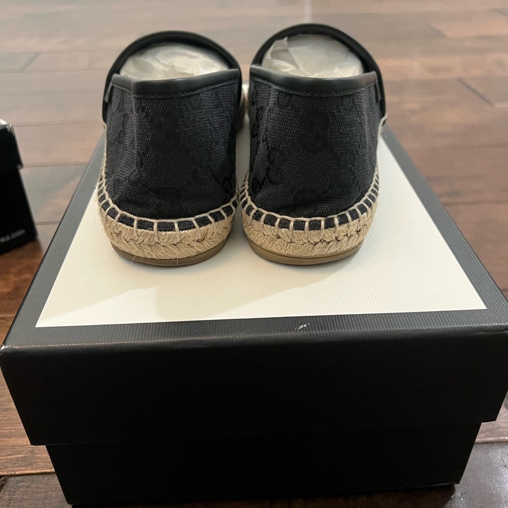 Gucci Black and Cream Canvas Espadrilles - Picture 4 of 12